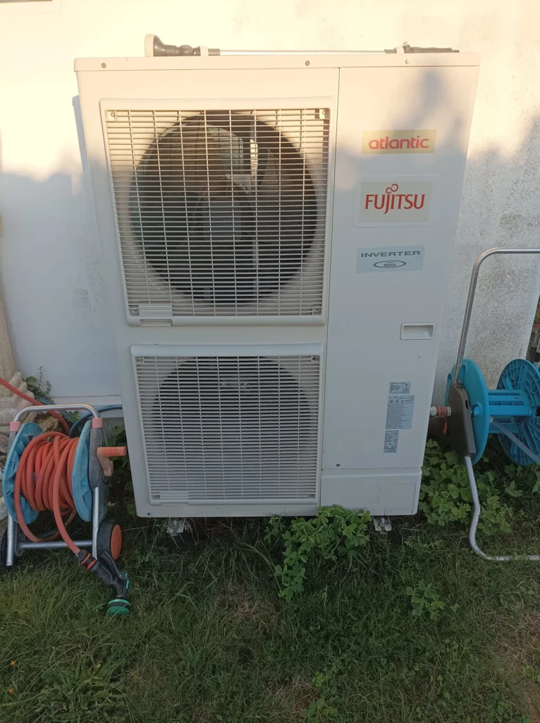 Pompe à chaleur air-eau Mareuil sur lay (7)